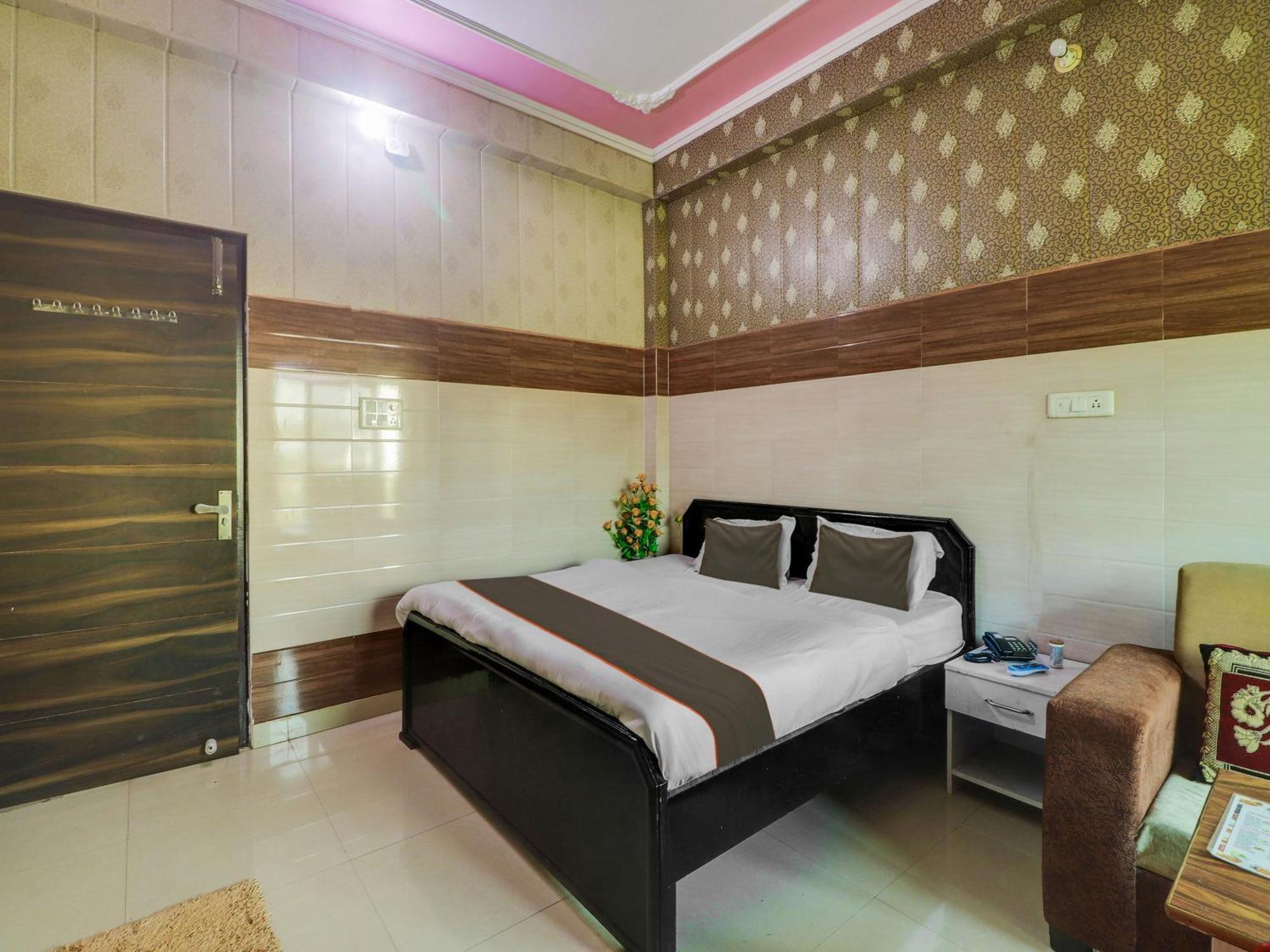 Collection O Paradise And Restaurant Hotel Kashipur ภายนอก รูปภาพ