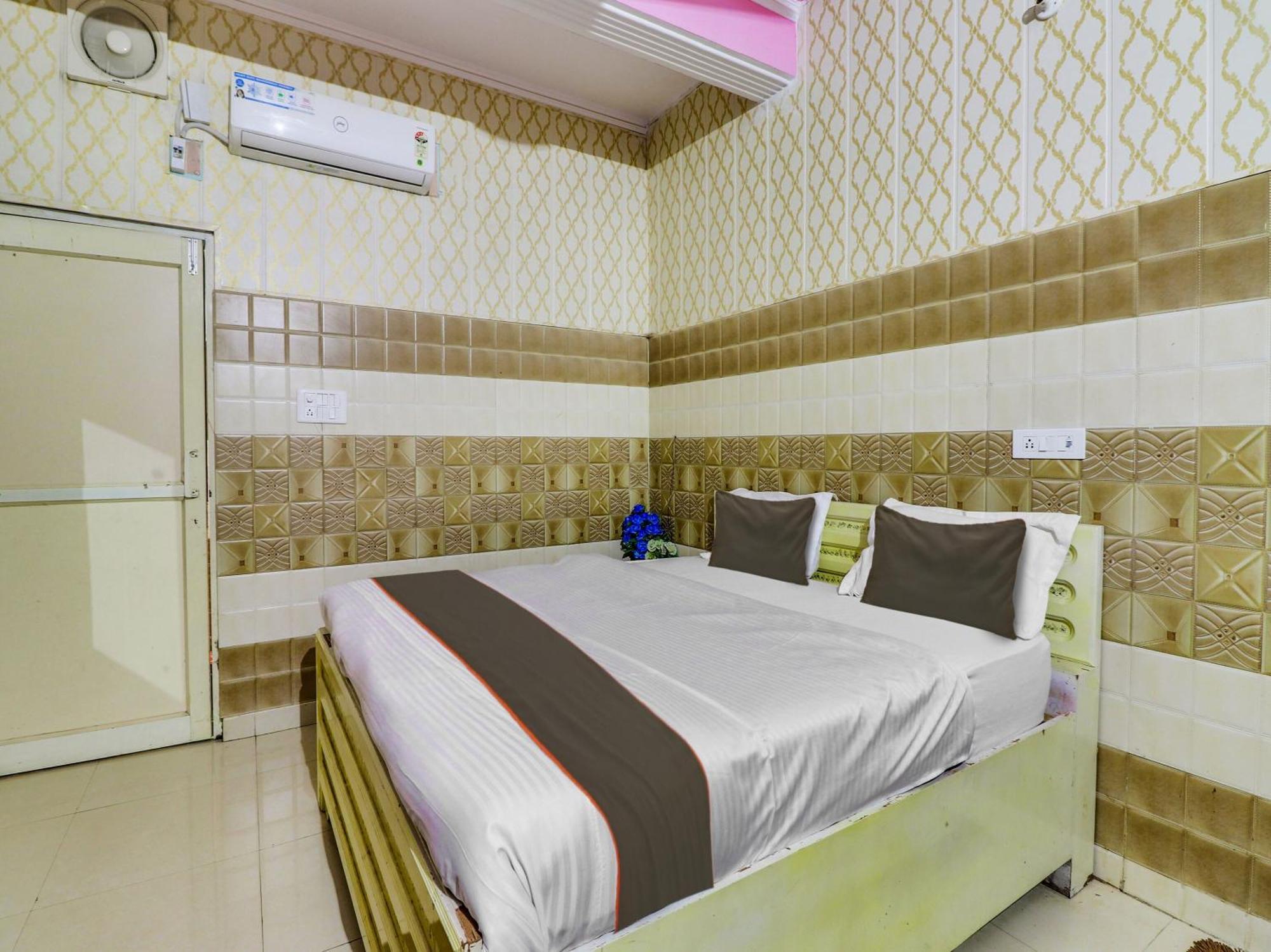 Collection O Paradise And Restaurant Hotel Kashipur ภายนอก รูปภาพ