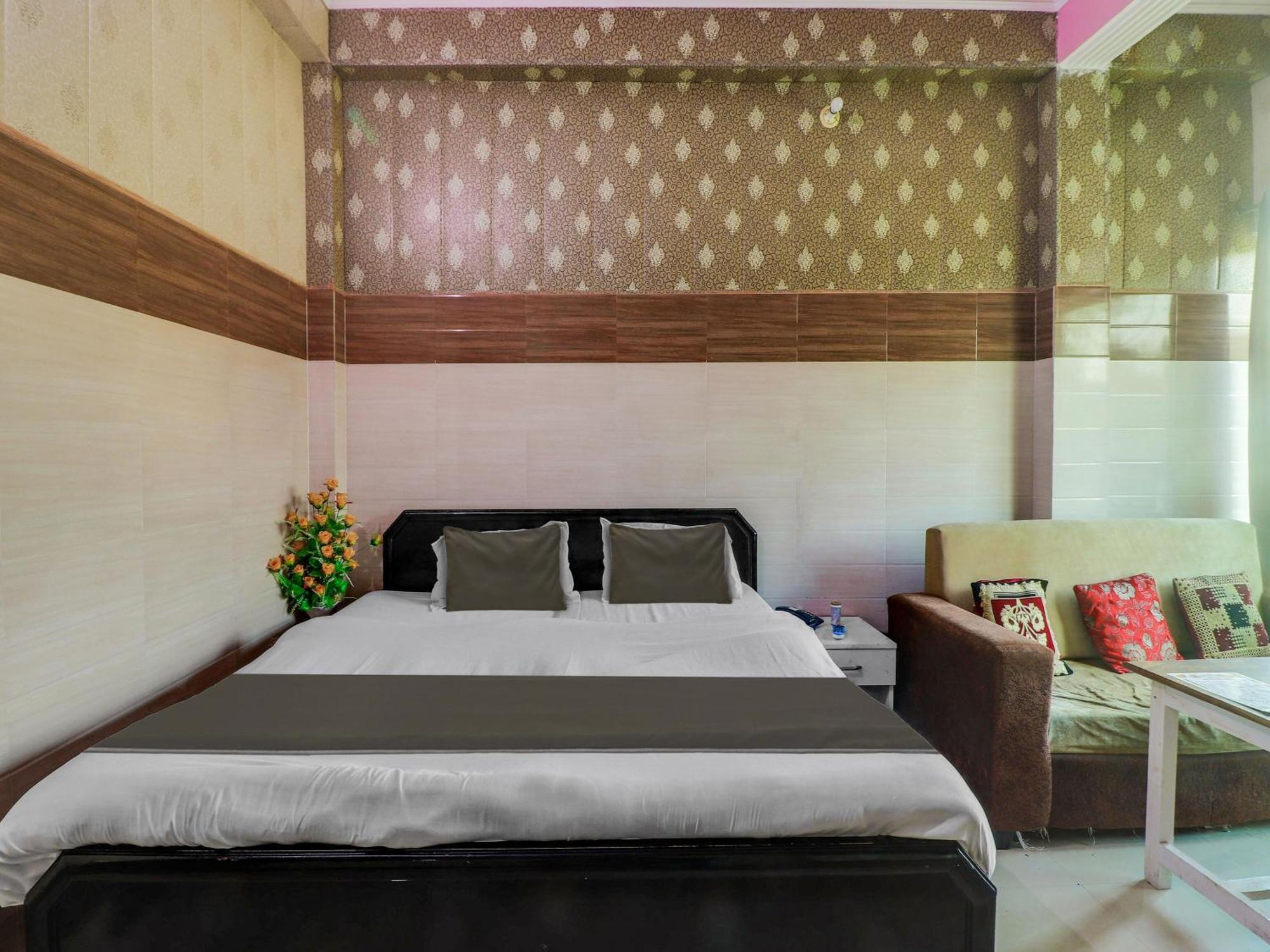 Collection O Paradise And Restaurant Hotel Kashipur ภายนอก รูปภาพ